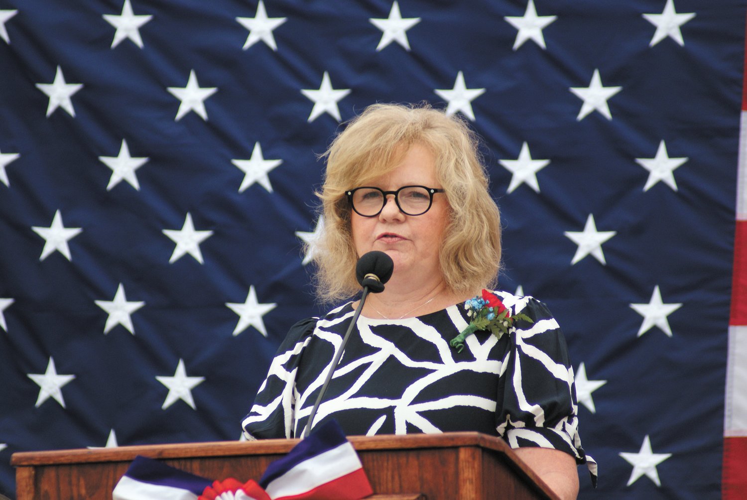 GREETINGS: Park View Middle School Principal Cheryl Anderson gave greetings at last Friday’s Memorial Day Ceremony at the school.